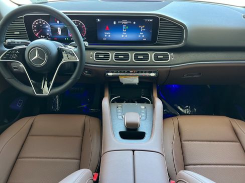 New 2026 Mercedes-Benz GLE 450 4MATIC image 3