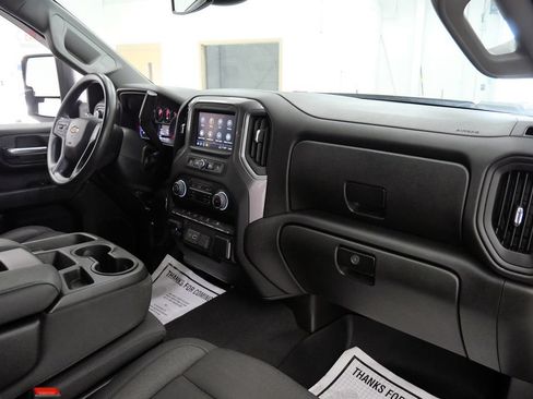 Used 2024 Chevrolet Silverado 2500 Custom w/ Custom Value Package AWD/4WD image 16