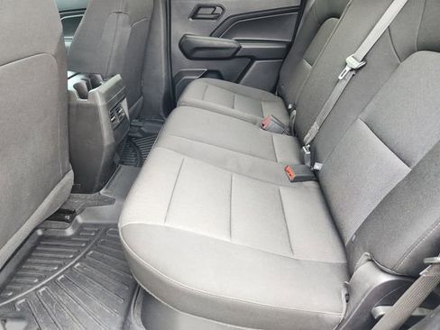 Used 2023 Chevrolet Colorado Trail Boss w/ Technology Package AWD/4WD image 30