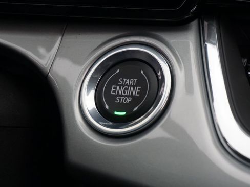 New 2026 Chevrolet Trax LT image 17