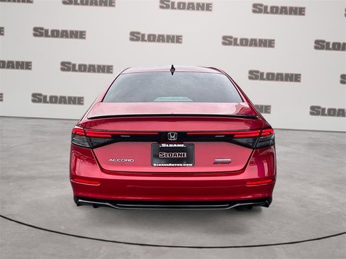 Used 2023 Honda Accord Sport image 4