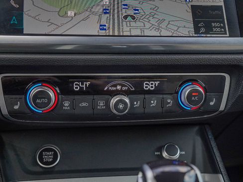 Certified 2023 Audi Q3 2.0T Premium Plus w/ Premium Plus Package image 17