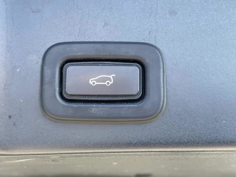 Used 2020 Land Rover Range Rover Evoque S AWD/4WD image 13