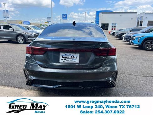Used 2022 Kia Forte GT-Line FWD image 6