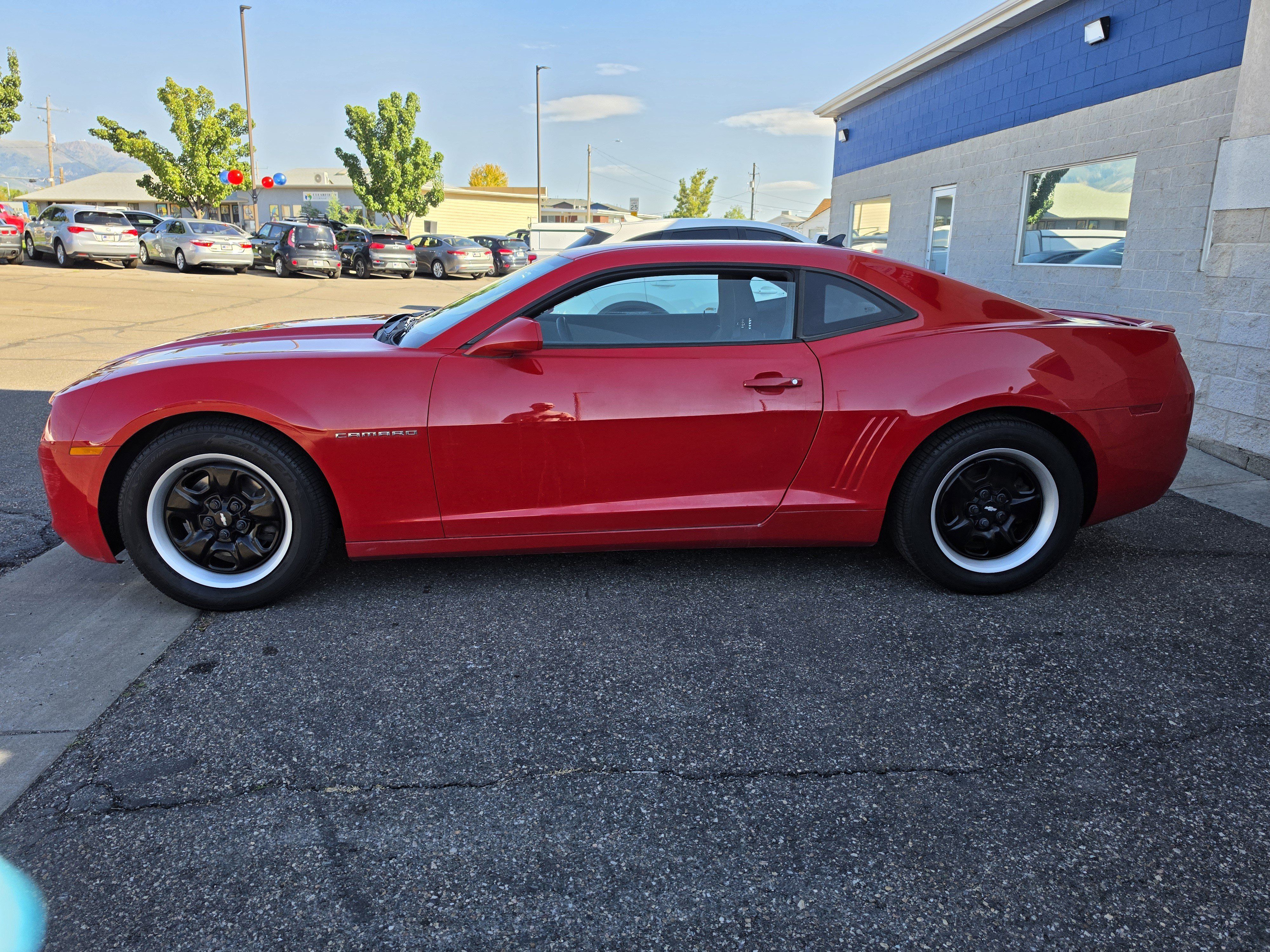 Used 2012 Chevrolet Camaro LS RWD image 4