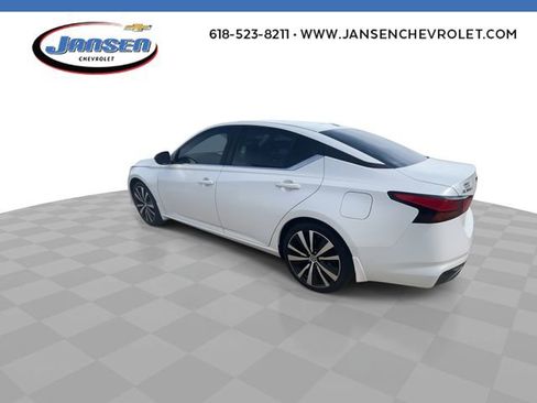 Used 2019 Nissan Altima 2.5 SR w/ SR Premium Package FWD image 6