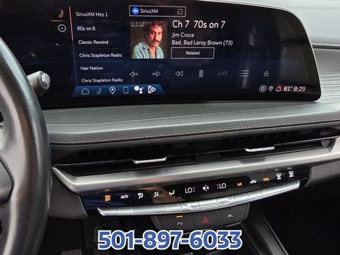 Used 2024 Cadillac XT4 Premium Luxury FWD image 17
