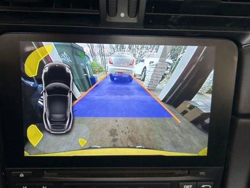 Used 2017 Porsche 911 Carrera 4S image 17