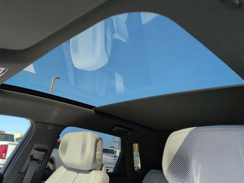 Certified 2023 Cadillac Lyriq 2WD image 20