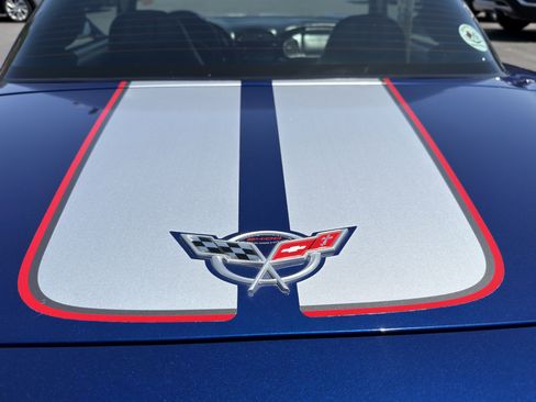 Used 2004 Chevrolet Corvette Z06 w/ Z06 Preferred Equipment Group RWD image 33