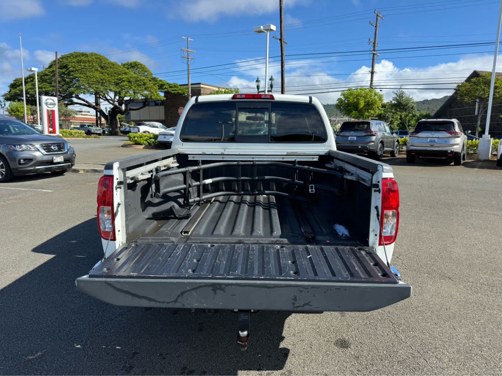 Used 2018 Nissan Frontier SV w/ Value Truck Package RWD image 11