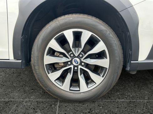 Used 2023 Subaru Outback Limited XT image 9