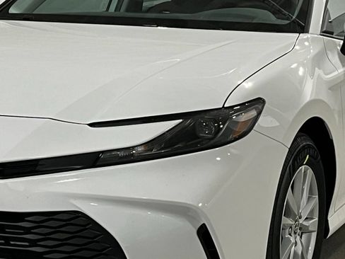 New 2026 Toyota Camry LE w/ Convenience Package FWD image 5