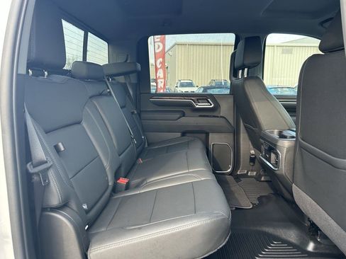 Used 2025 GMC Sierra 2500 SLT w/ SLT Premium Package AWD/4WD image 34