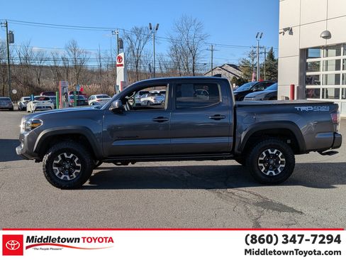 Certified 2023 Toyota Tacoma TRD Off-Road image 6