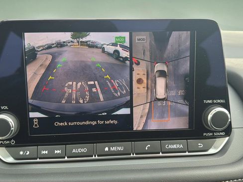 New 2026 Nissan Rogue SV AWD/4WD image 23