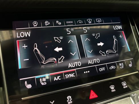 Used 2024 Audi SQ8 Prestige w/ Prestige Package AWD/4WD image 24