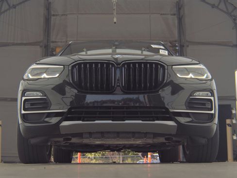 Used 2020 BMW X5 sDrive40i w/ Premium Package RWD image 4