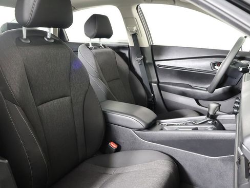 Used 2025 Honda Accord SE image 29