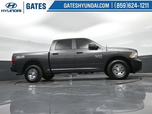Used 2019 RAM 1500 Tradesman w/ Popular Equipment Group AWD/4WD image 35