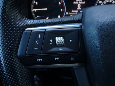 Used 2022 Mitsubishi Outlander SE image 31