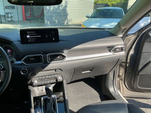 Used 2025 MAZDA CX-5 AWD 2.5 S w/ Preferred Package image 32