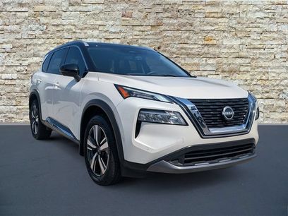Used 2023 Nissan Rogue SL w/ SL Premium Package