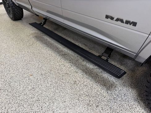 Used 2022 RAM 3500 Laramie AWD/4WD image 43