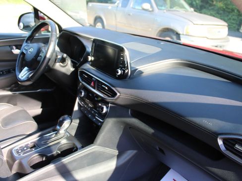 Used 2019 Hyundai Santa Fe AWD image 22