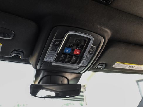 Used 2020 RAM 3500 Laramie AWD/4WD image 38