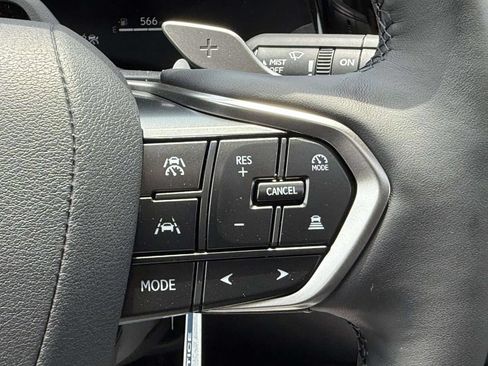 New 2026 Lexus RX 450h AWD image 17