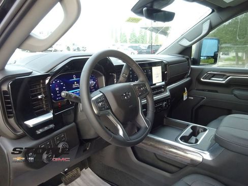 New 2026 Chevrolet Silverado 2500 LTZ w/ Trail Boss Package image 13