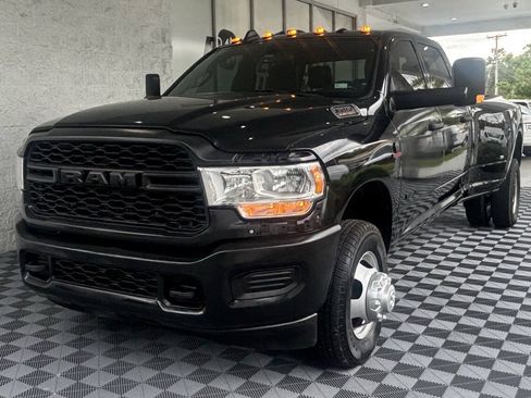 Used 2022 RAM 3500 Tradesman AWD/4WD image 1