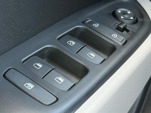 New 2026 Hyundai Venue SEL FWD image 16