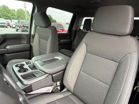 New 2026 Chevrolet Silverado 2500 Custom w/ Custom Value Package AWD/4WD image 4