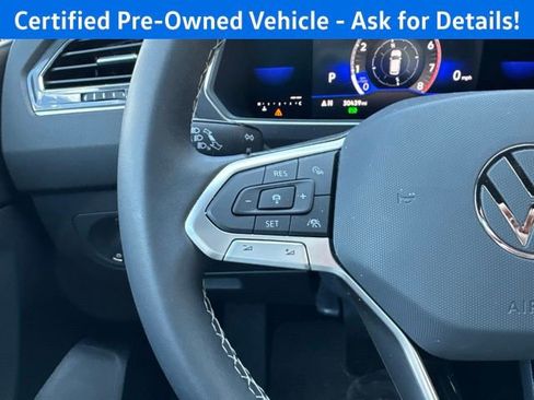 Certified 2023 Volkswagen Tiguan SE AWD/4WD image 17
