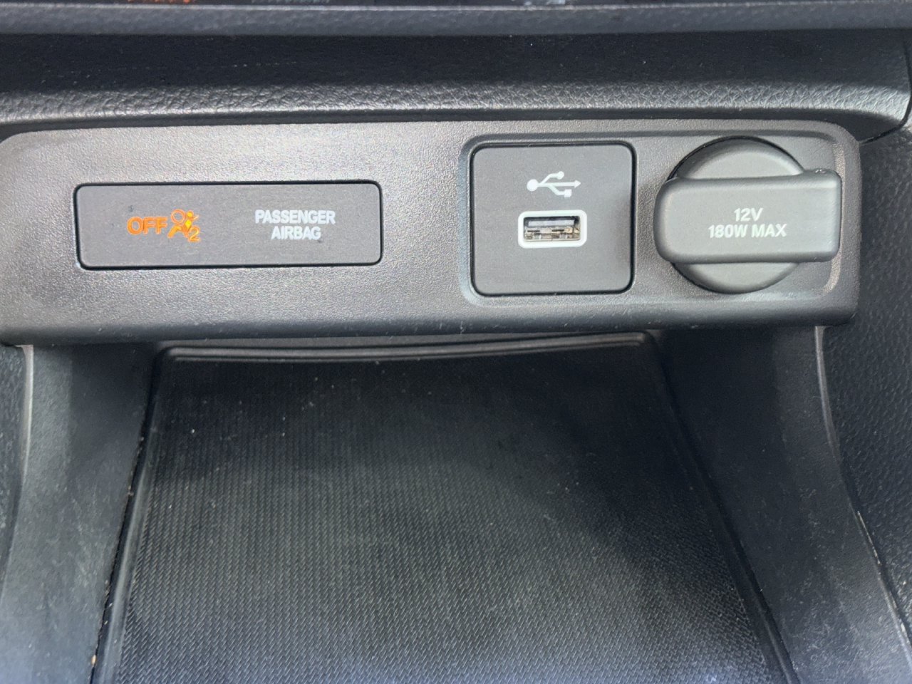 Used 2024 Honda Civic Sport image 6