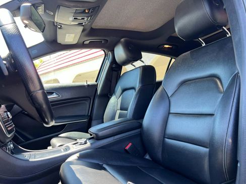 Used 2016 Mercedes-Benz GLA 250 4MATIC image 34