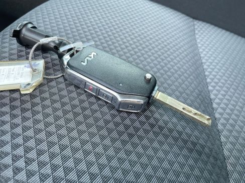 Used 2025 Kia Soul LX w/ LX Technology Package image 21