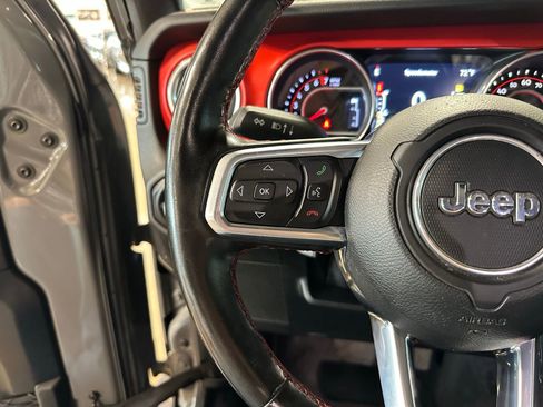 Used 2020 Jeep Wrangler Unlimited Rubicon AWD/4WD image 16