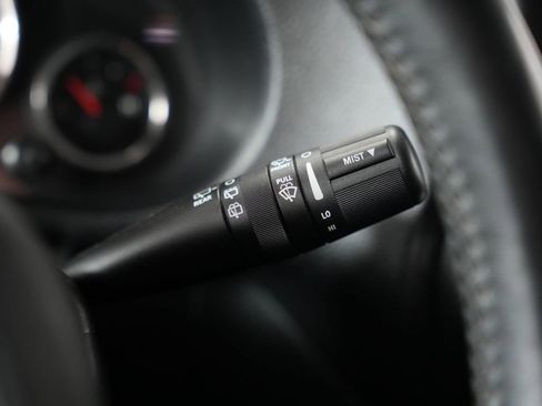 Used 2016 Jeep Wrangler Unlimited Sahara AWD/4WD image 15
