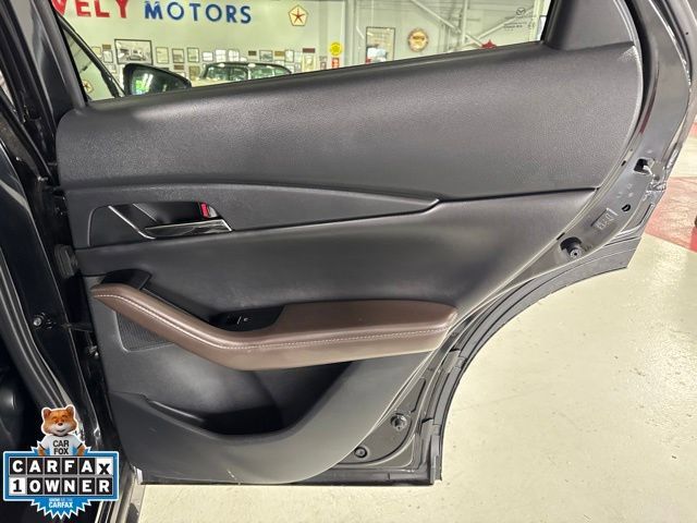 Used 2022 MAZDA CX-30 AWD 2.5 S w/ Premium Package image 42