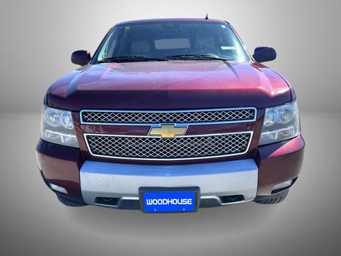 Used 2009 Chevrolet Tahoe LT w/ Luxury Package image 2