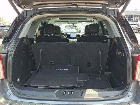 Certified 2023 Ford Explorer XLT w/ Equipment Group 202A AWD/4WD image 29