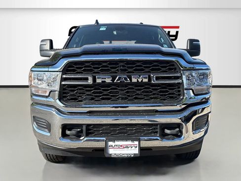 Used 2024 RAM 3500 Tradesman w/ Chrome Appearance Group AWD/4WD image 2