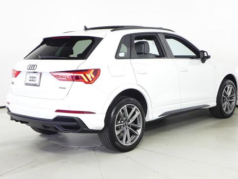 Used 2023 Audi Q3 2.0T Premium w/ Black Optic Sport Package AWD/4WD image 7