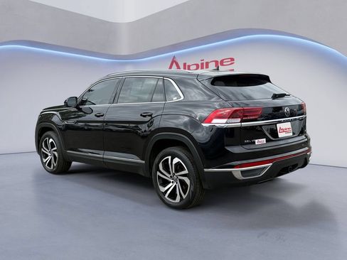 Used 2021 Volkswagen Atlas Cross Sport SEL Premium w/ Cross Sport MDO Package AWD/4WD image 3