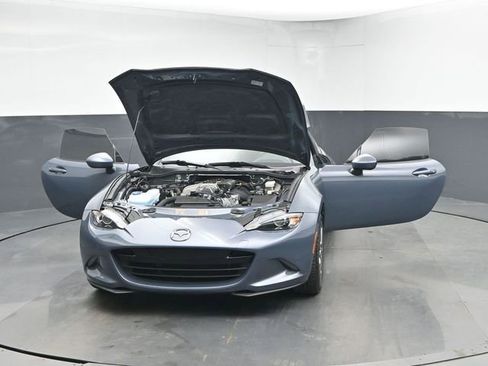 Used 2021 MAZDA MX-5 Miata RF Grand Touring RWD image 43