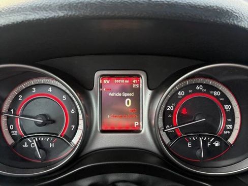 Used 2016 Dodge Journey Crossroad w/ Popular Equipment Group FWD image 21