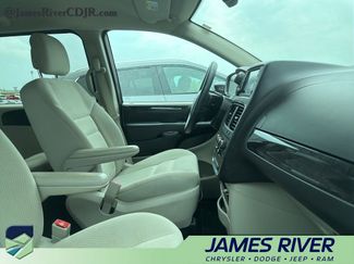 Used 2018 Dodge Grand Caravan SE video 2